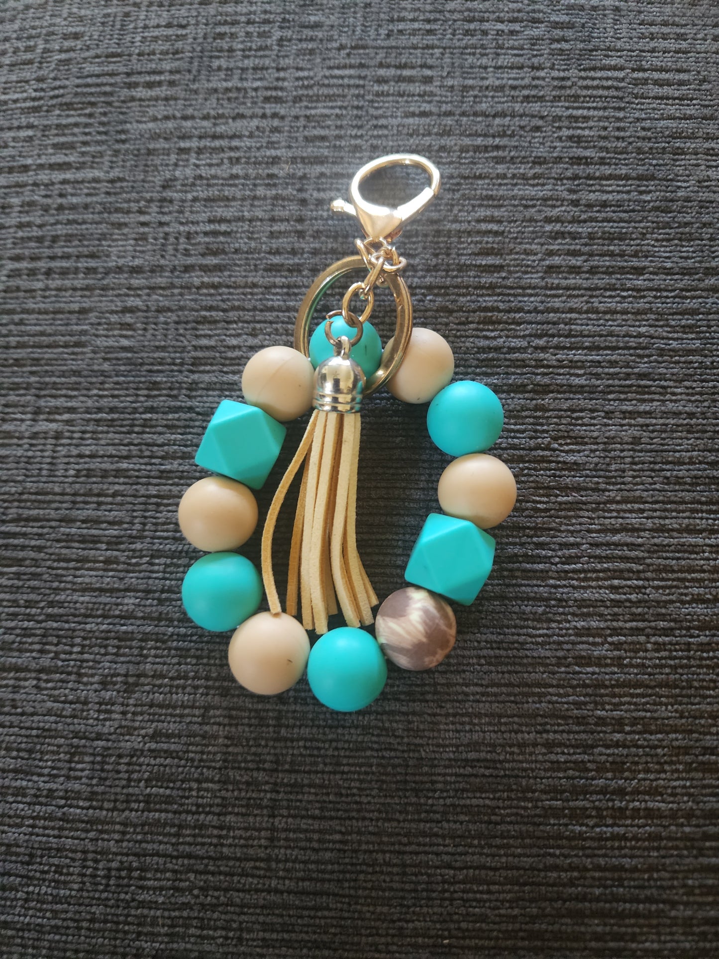 Keychain wristlet